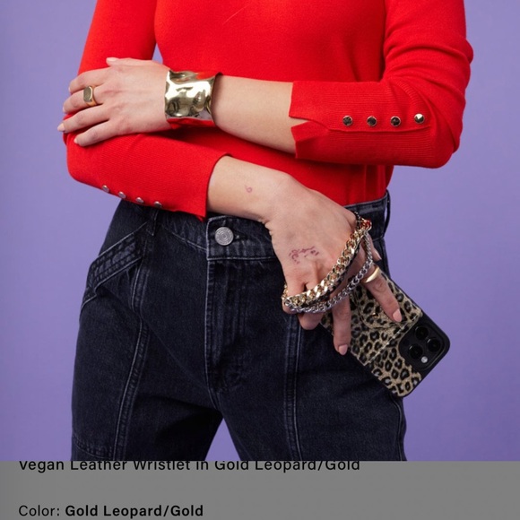 Bandolier Sabrina Vegan Wristlet in Leopard/Gold for the iPhone 14 Plus - Picture 6 of 7